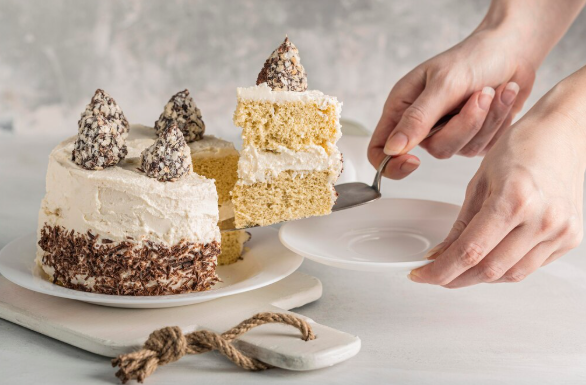 Half Sheet Cake: A Complete Guide to Size, Servings, Baking, and Decorating